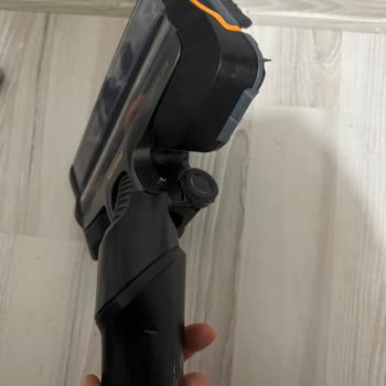 Philips 8000 Kablosuz Süpürge Başlığı Kendi Kendine Kırıldı Ve Müşteri Hizmetlerinden Yanıt Bekliyor