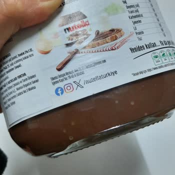 Nutella Kavanozunda Küflenme Nedeniyle Ürün Değişimi Talebi