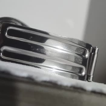 Çizik Gelen Saatin Güç Süresi Bekleneni Karşılamadı Ve Yorumum Yayınlanmadı