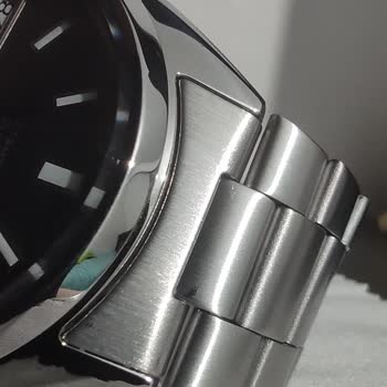 Çizik Gelen Saatin Güç Süresi Bekleneni Karşılamadı Ve Yorumum Yayınlanmadı