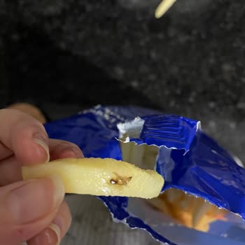 Şok Markette Satın Aldığım Dondurulmuş Patateslerde Böcek Bulması