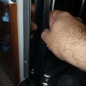 Garanti Altındaki Bulaşık Makinesinde Parça Çıkması Ve Ücretsiz Onarım Talebi