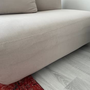 Sürekli Çökme Ve Yapışkan Sorunları Nedeniyle Koltuk Takımının İadesi Ve Ücret İadesi Talebi