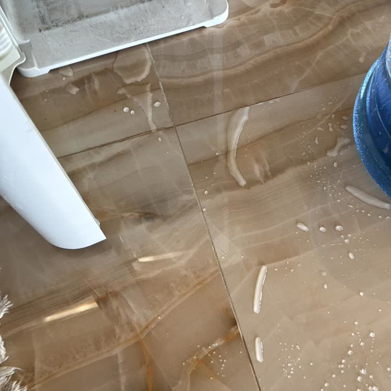 Delikli Damacana Su Sızdırıyor; Yemeksepeti Destek Sorunu Çözmüyor