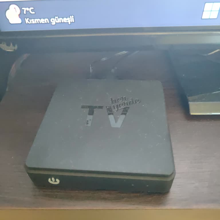 TV Box Sürekli Kapanıyor, Müşteri Hizmetleri Yardımsız