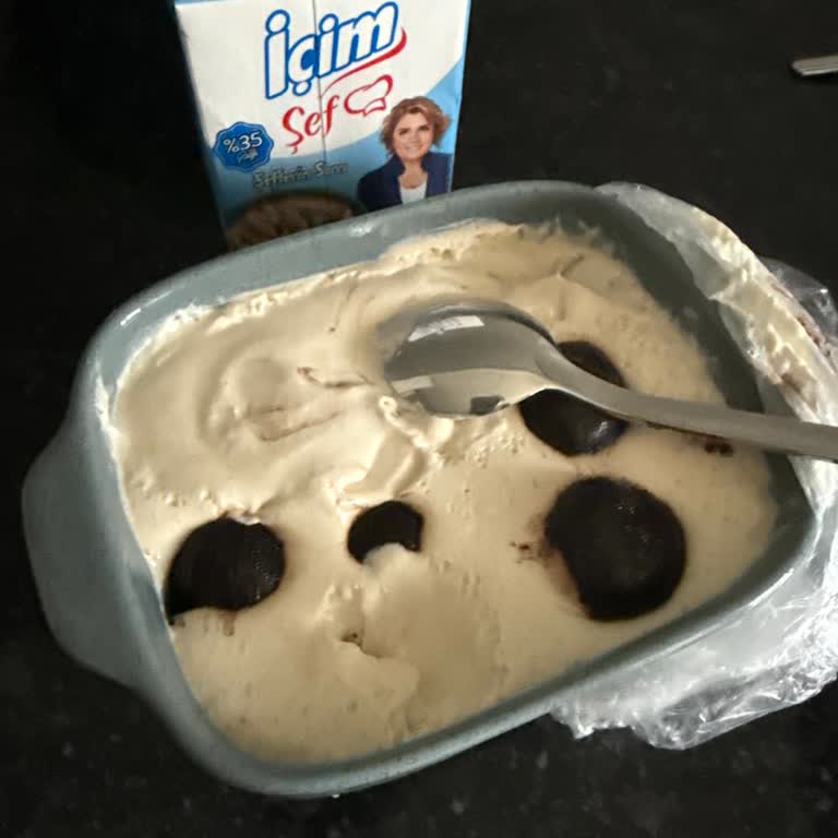 İçim %35 Yağlı Krema Sıvı Kıvamda Çıktı, İade Talep Ediyorum