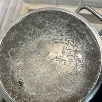 Cookplus Çelik Tencere Setinde Cam Kapağın Ani Patlaması Güvenliği Tehlikeye Atıyor