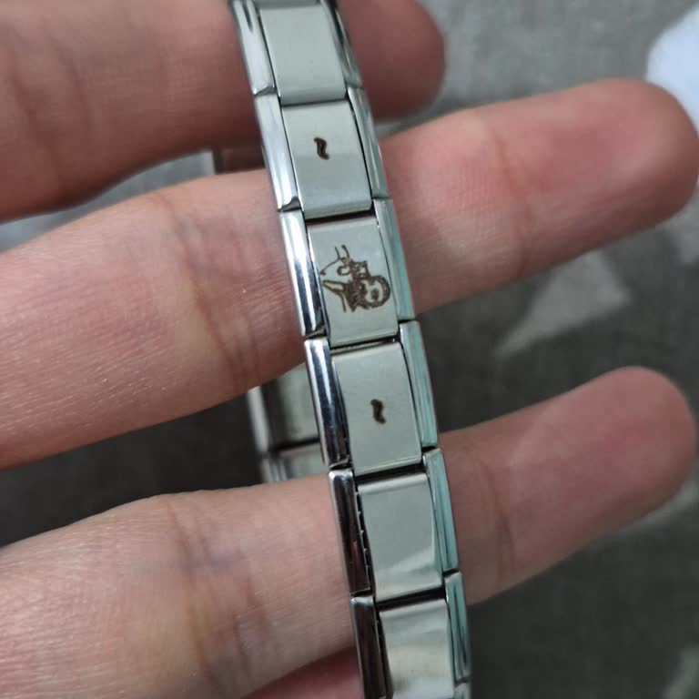 Özel Charm Bileklik Özelleştirmesi Göz Ardı Edildi Ve Destek Yanıt Vermedi