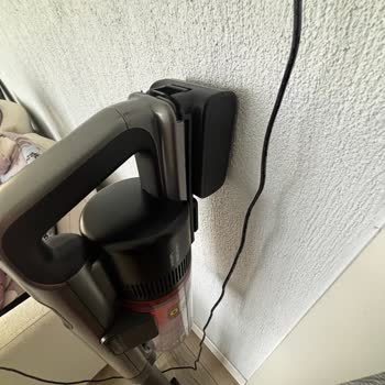 Philips 8000 Dik Süpürge Şarj Parçası Çabuk Kırıldı, Garanti Değişimi Talep Ediyorum