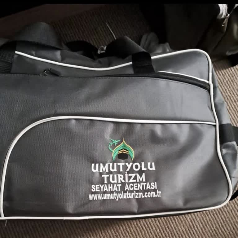 Umut Yolu Turizm Hakaret Ve Kayıp Valiz İçin Özür Ve Tazminat Talebi