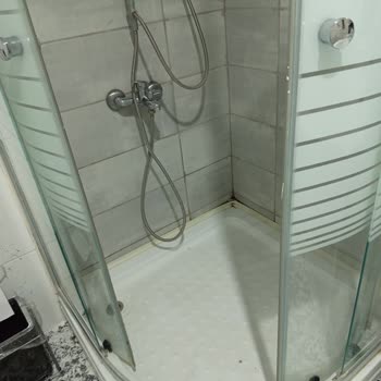 Gardan Hotel Isınma Probleminin Giderilmeden Misafir Kabul Edilmesi ve Mutfakta Böcek Olması