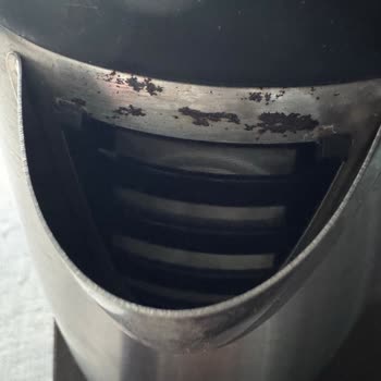 Bosch Çaycıda Tekrar Eden Paslanma Sorunu Ve Kalıcı Değişim Talebi