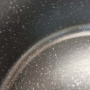 Schafer Granit Kaplamalı Tencere Setinde Hızlı Şişme Ve Soyulma