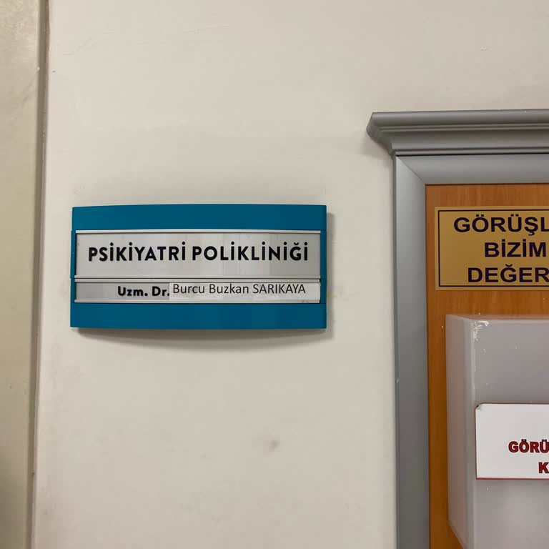 Psikiyatri Uzmanının Umursamaz Tutumu Hastada Güvensizlik Yarattı