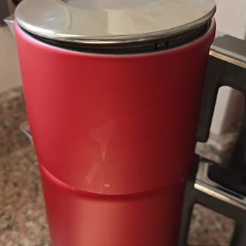 Kısa Sürede Kırılan Demlik Kapağı Beni Hayal Kırıklığına Sürükledi