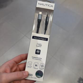 D&R Yanlış Şarj Kablosu Ve Personelin İlgisiz Tutumu