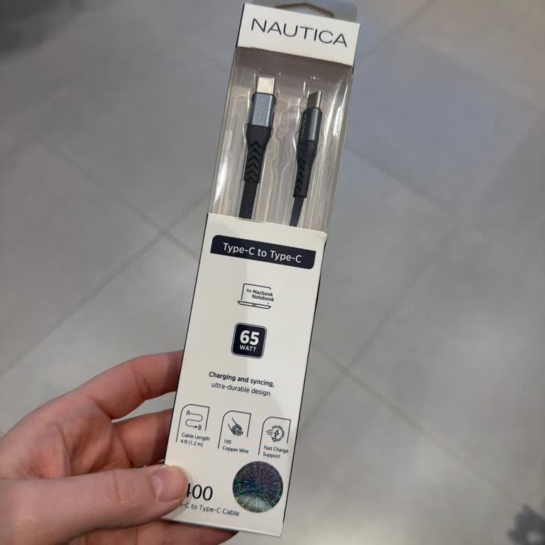 D&R Yanlış Şarj Kablosu Ve Personelin İlgisiz Tutumu