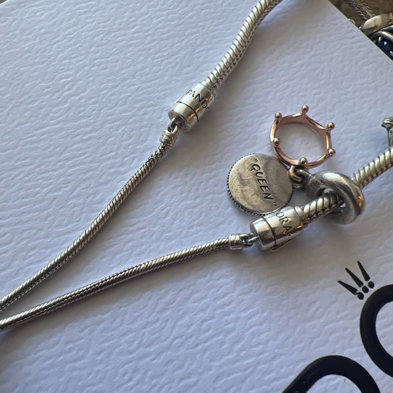 Kullanılmamış Pandora Bilekliğin Renk Atması Ve Mağaza Personelinin Yetersiz Tamir Yaklaşımı