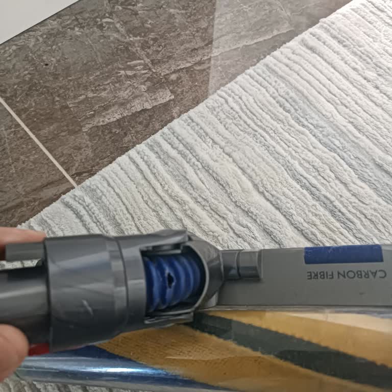 Yırtılan Plastik Parçanın Tek Başına Değiştirilememesi Ve Maliyet Sorunu