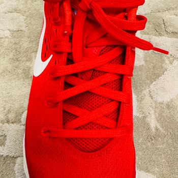 Nike Kobe IX Elite Ayakkabılarda Kısa Sürede Üst Açılması Ve Değişim Talebi