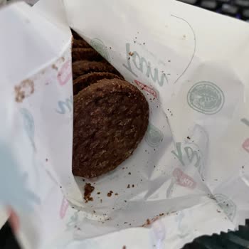 Torku Kakaolu Bisküvi Ambalajında Kıl Tespiti