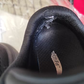 Skechers Arc Fit Ayakkabım Üç Ayda İç Topuk Deformasyonu Yaşadı