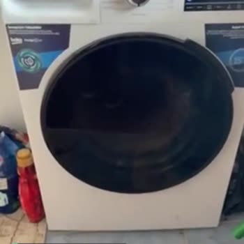 Beko Yeni Makinenin Ses Çıkartıp Sallanması!