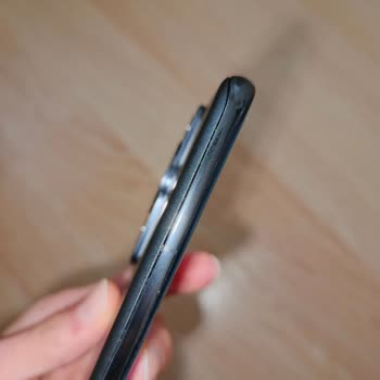 Outlet Huawei Telefonunda Tekrarlanan Servis Arızaları Ve Hemen Değişim Talebi