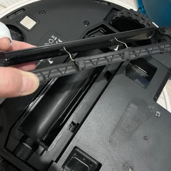 Garanti Kapsamındaki Robot Süpürge Çatlakları Ve Ücretsiz Onarım Talebi