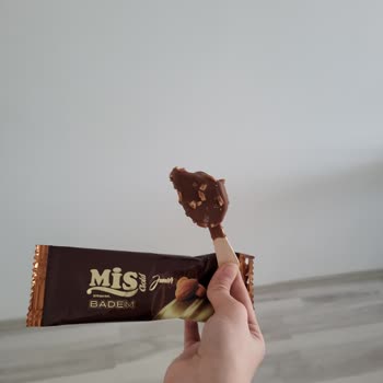 Şok Market’te Yarım Dondurma Sorunu Ve Güven Kırılması