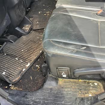 Ege Transfer (Muğla) Otomobille Geldi Ve Araç Kirliydi