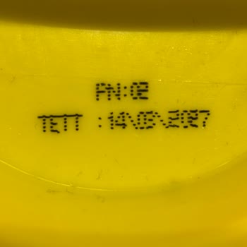 Son Kullanma Tarihi Geçmemiş Olsa Da Küflü Asma Yaprağı