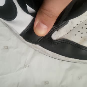 Kısa Sürede Patlayan Nike Jordan Air 1 Mid Ayakkabım Kullanıcı Hatası Olarak Reddi
