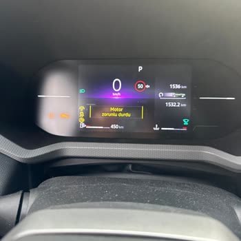 Renault Duster'da Tekrarlayan Motor Ve Vites Arızaları, Servis İhmali Ve Yeniden Değişim Talebi