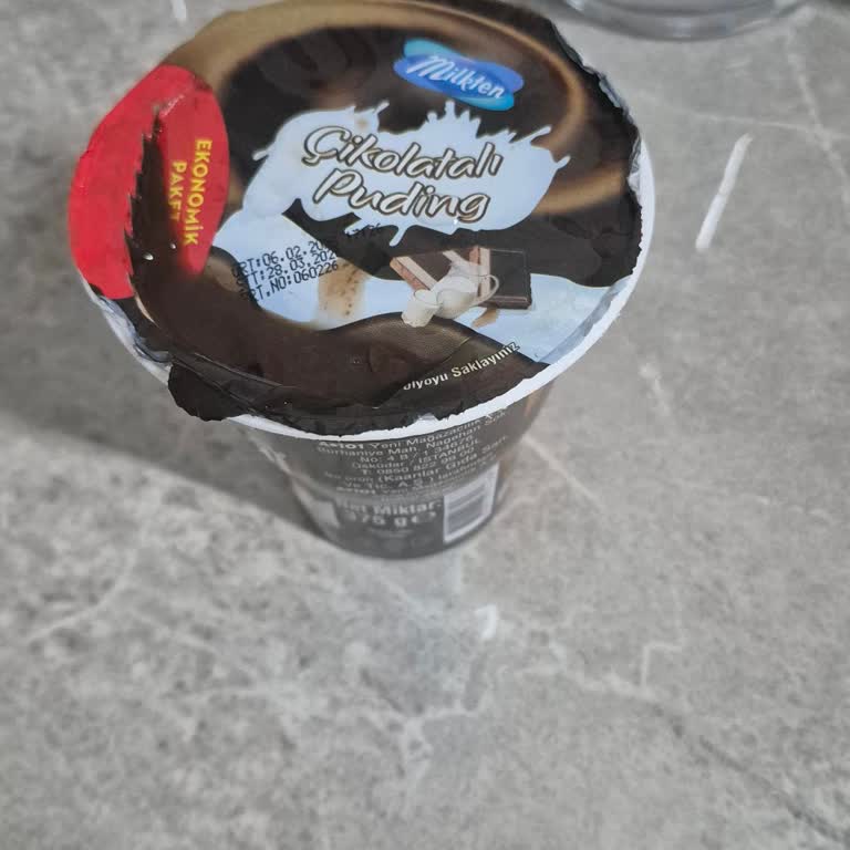 A101'de Satın Alınan Milkten Puding Bozulmuş, Sağlık Endişesi