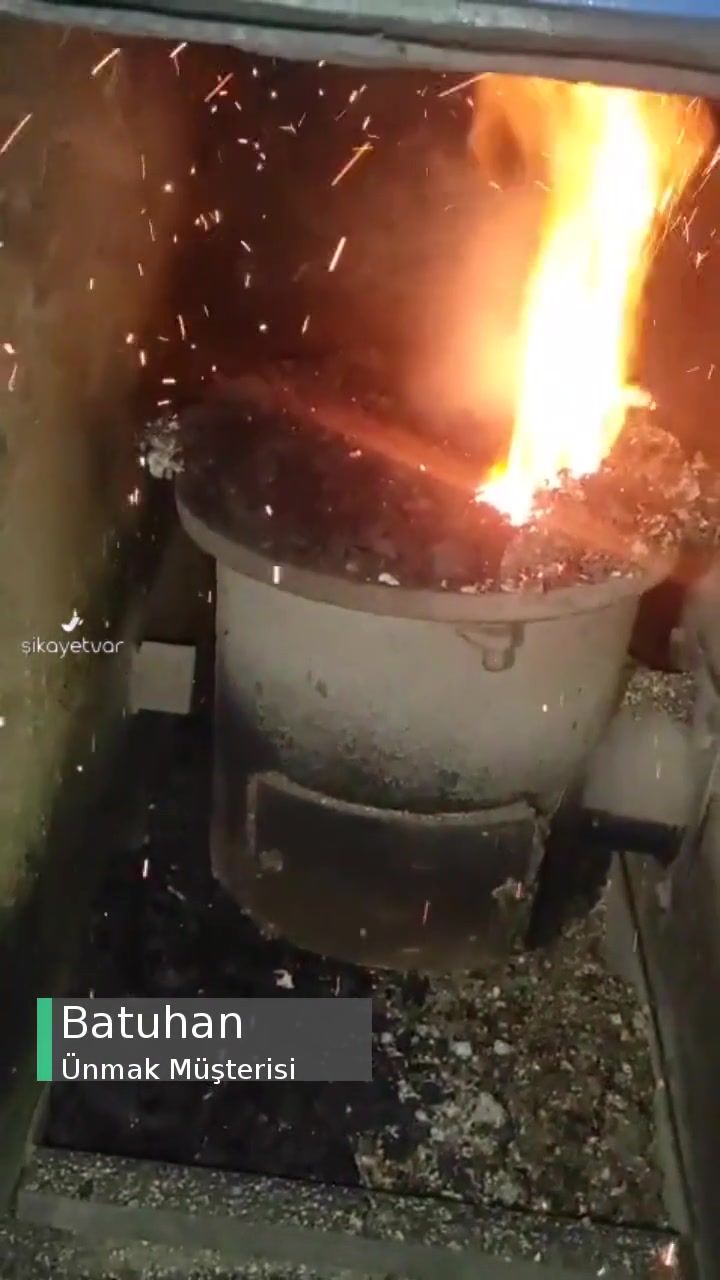 Ünmak Markalı 25'lik Kömür Kazanı videonun kapak resmi