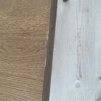 İkinci El Görünümlü Orta Sehpa Ve Kötü Müşteri Yaklaşımı