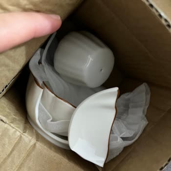 Aksu Home Gebze’de 80 Bin TL’lik Alışverişte Sürekli Kırık Ve Yanlış Ürün Gönderimi