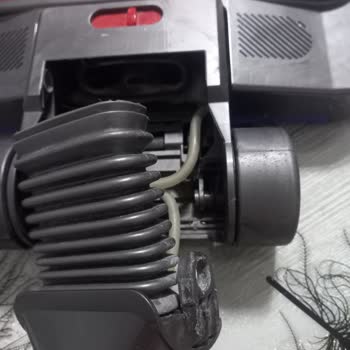 Dyson Başlık Kırılması Ve Yedek Parça Bulamama Nedeniyle Ücretsiz Parça Talebi