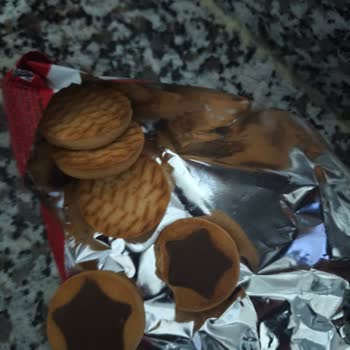 Getir'den Sipariş Edilen Şölen Biscolata Bisküvinin İçinde Yenmiş Ürün Bulunması