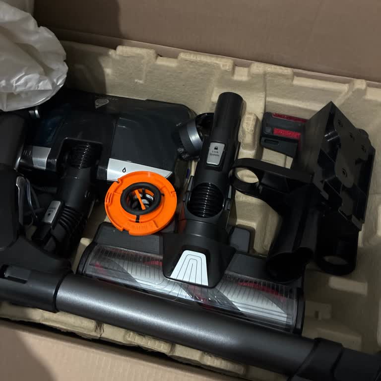 Ümraniye Yiğit Mağazası'ndan Alınan Tefal Süpürge Üç Defa Arızalı, İade Talebi Reddedildi