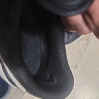 Puma Ayakkabısının Kısa Sürede İçten Yırtılması Ve İade Reddi