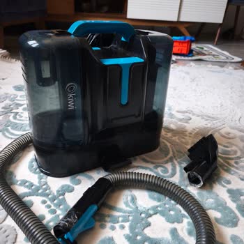 Kısa Sürede Kırılan Koltuk Yıkama Makinesine Yedek Parça Bulunamaması Nedeniyle Ücret İadesi Talebi