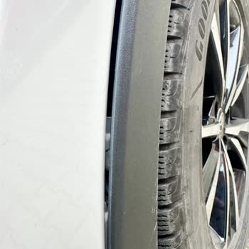 Toyota Servisinde Plastik Parçanın Yanlış Yapıştırılması Güvenimi Sarstı