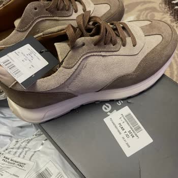 Pierre Cardin Giyim Siparişte Gördüğüm Ürünle Gönderilen Ürün Birbiriyle Uyuşmamaktadır