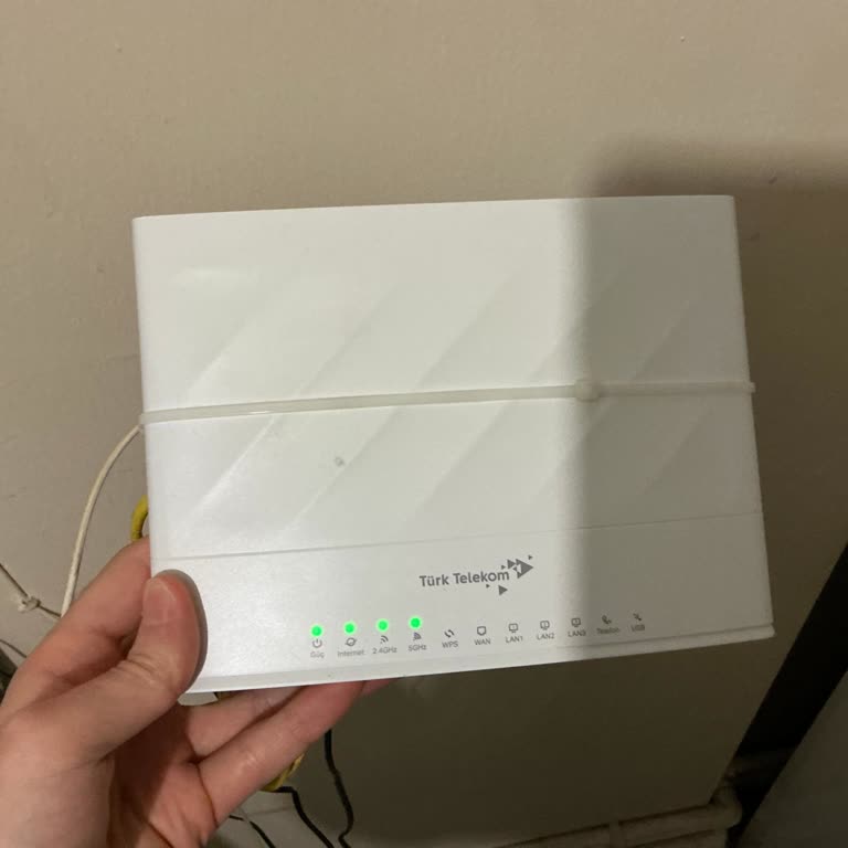 Sürekli Bağlantı Kopması Ve Modem Sorunu Çözülmedi
