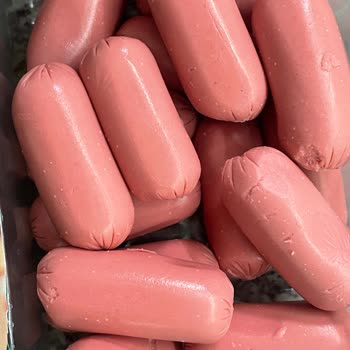 Keskinoğlu Sosisinde Görülen Beyaz Lekeler Tüketici Güvenliğini Tehdit Ediyor