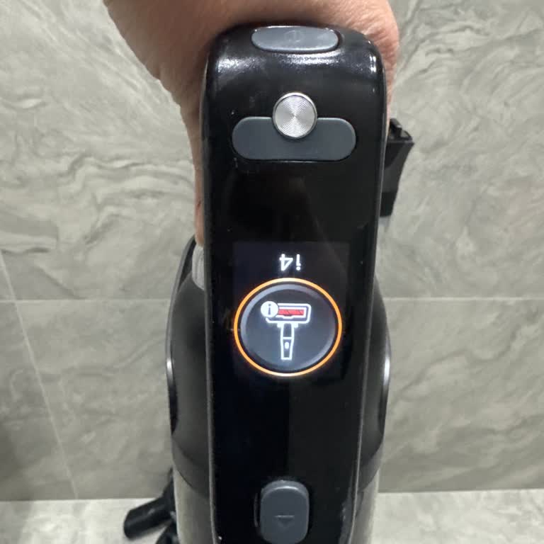 Philips Aqua Trio 9000 Dikey Süpürge Fırçası Dönmüyor, Garanti Kapsamında Çözüm Talebi