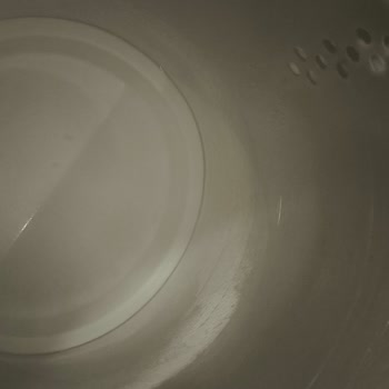 Karapürçek Çeşmebaşı'nda Kireçli Ve Sağlıksız Su Çocuk Hastalıkları Ve Cihaz Arızalarına Yol Açıyor