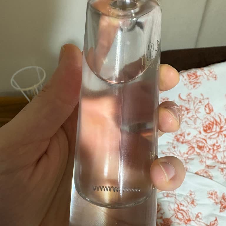 Az Kullanım Sonrası Red Zara Temptation Parfüm Sıkma Aparatı Çıktı